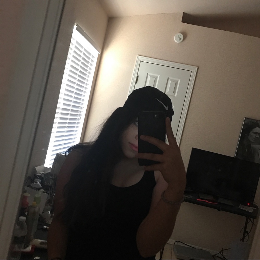 Meet your Posher, Samantha